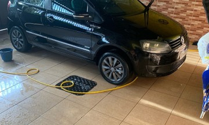 Volkswagen Fox 1.6 8...