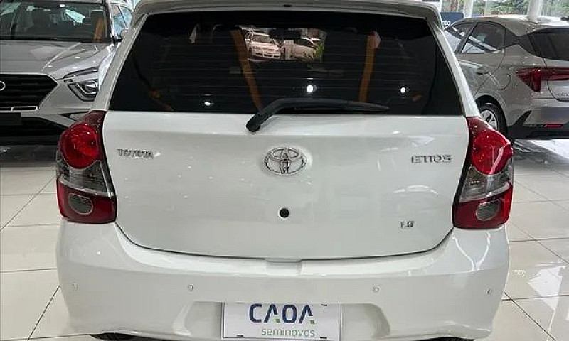 Toyota Etios 1.5 X P...