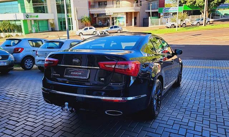 Kia Motors Cadenza E...