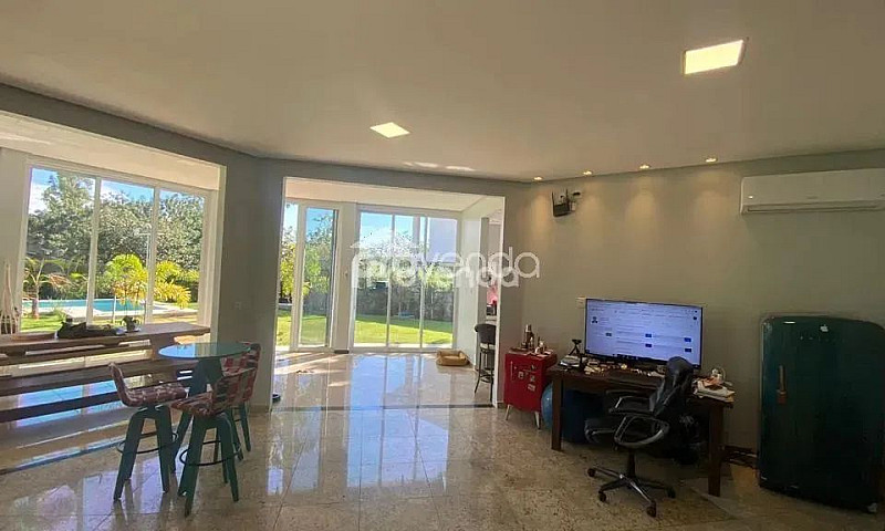 Sobrado Condomínio D...