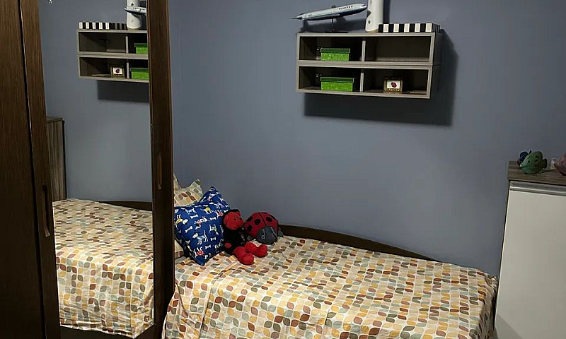 Alugo Quarto Próximo...