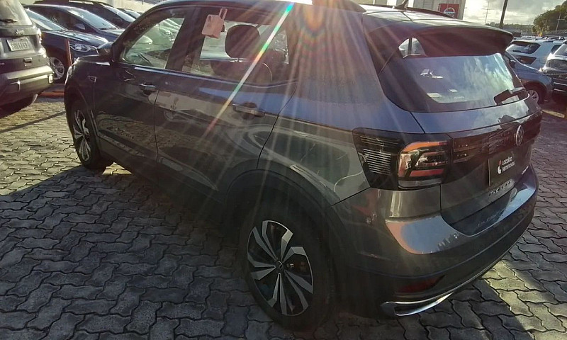 Volkswagen T-Cross C...
