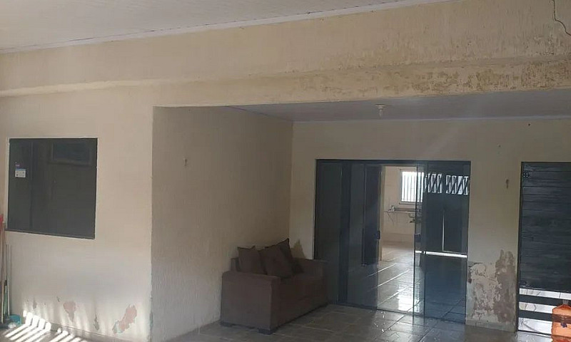 Casa Disponível ...