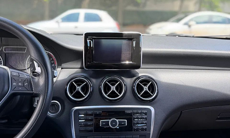 Mercedes-Benz Classe...