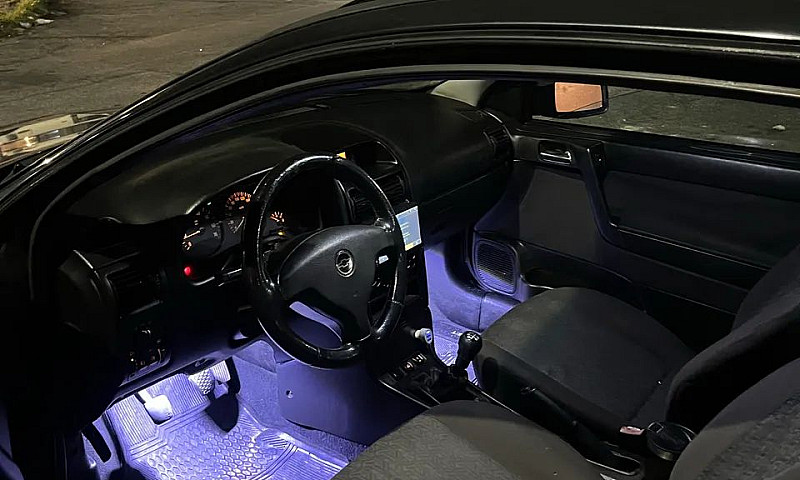 Chevrolet Astra Adva...