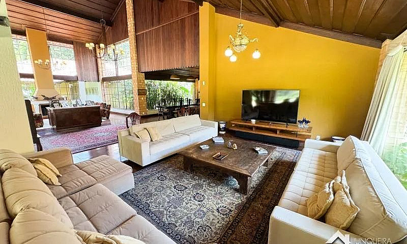 Casa Em Condomínio- ...