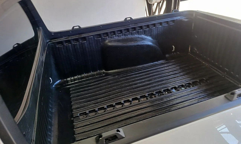 Volkswagen Saveiro S...