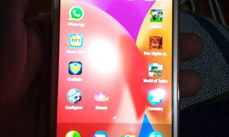 Vendo Moto E4 Plus...