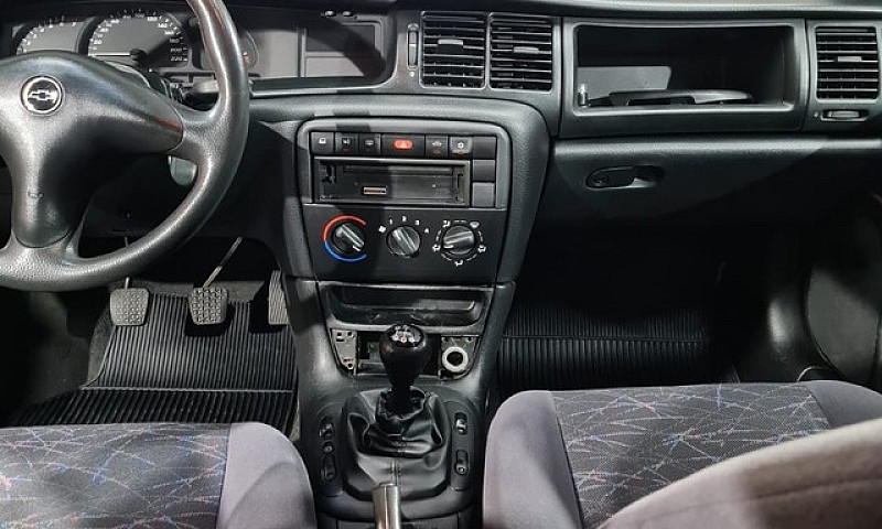Vectra Gl 2001 ...