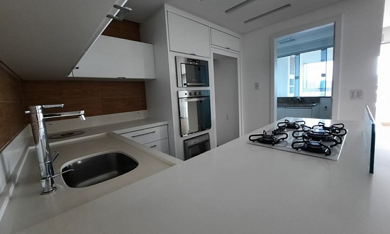 Apartamento Com Arqu...