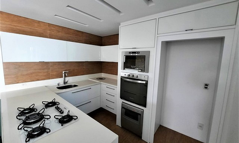 Apartamento Com Arqu...
