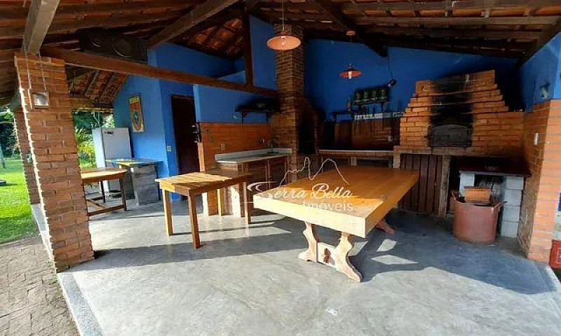Casa De Condomínio P...
