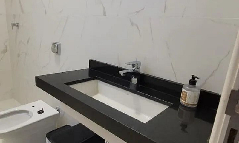 Imóvel Residencial À...