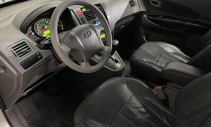 Hyundai Tucson 2.0 M...