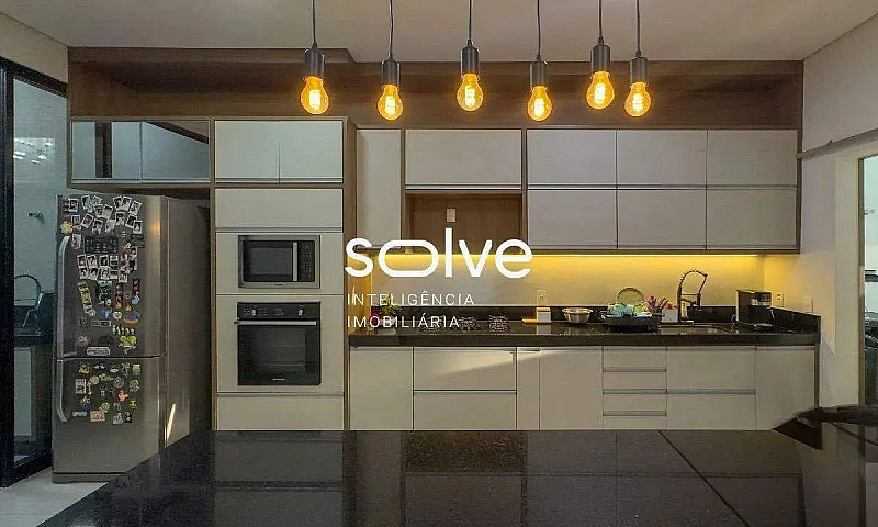 Casa Em Condomínio À...