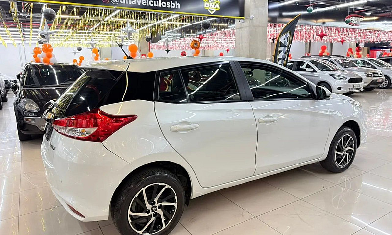 Toyota Yaris Xl 1.5 ...