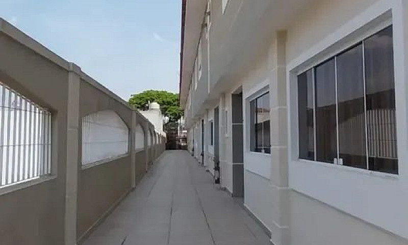 Casa De Condomínio P...