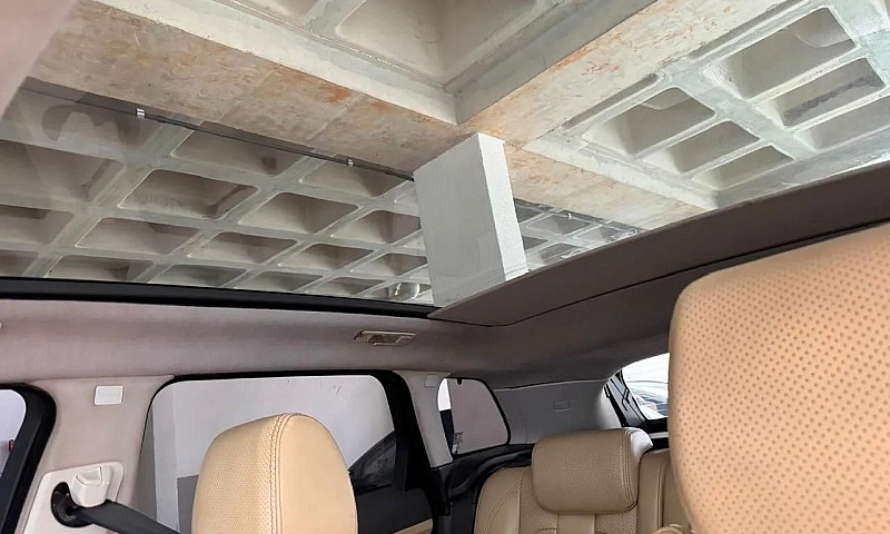 Land Rover Range Rov...