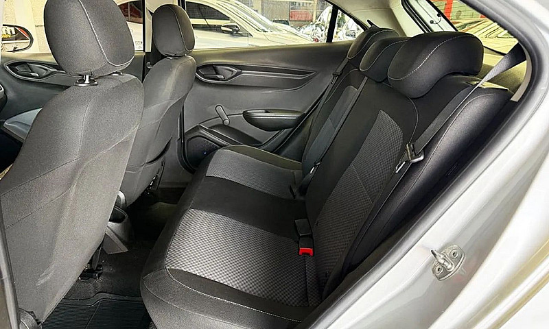 Chevrolet Onix Joy H...