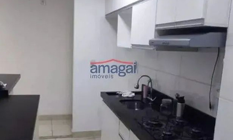 Apartamento De 2 Qua...