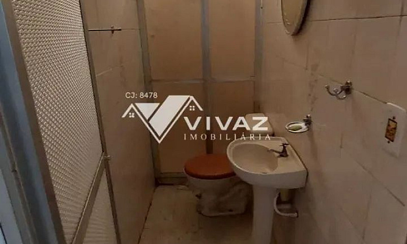 Excelente Casa Tripl...