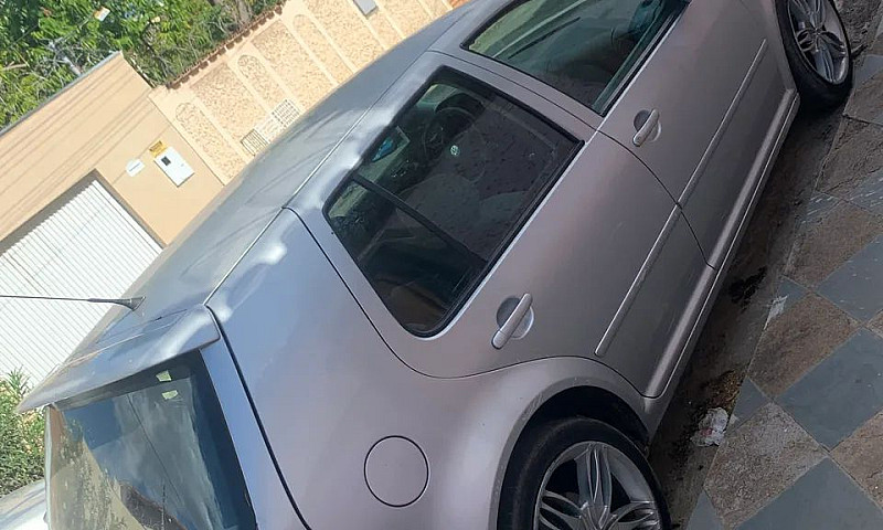 Volkswagen Golf 1.6 ...