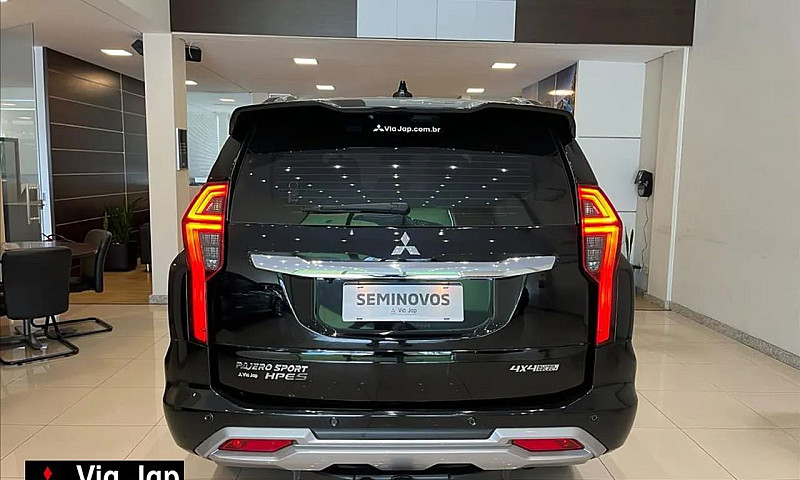 Mitsubishi Pajero Sp...