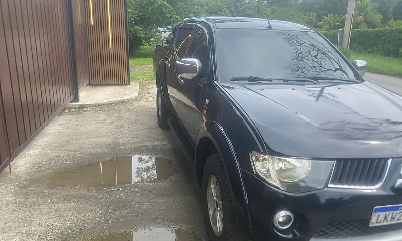Mitsubishi L200 Trit...