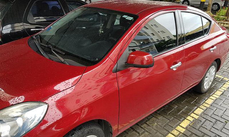 Nissan Versa 1.6 201...