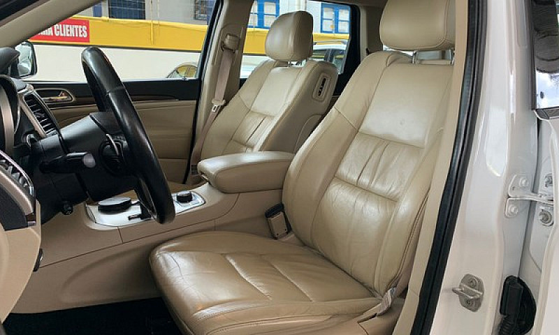 Jeep Grand Cherokee ...