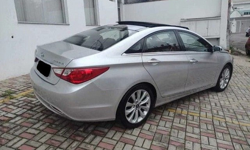 Hyundai Sonata - 201...