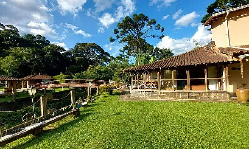 Casa De Condomínio P...