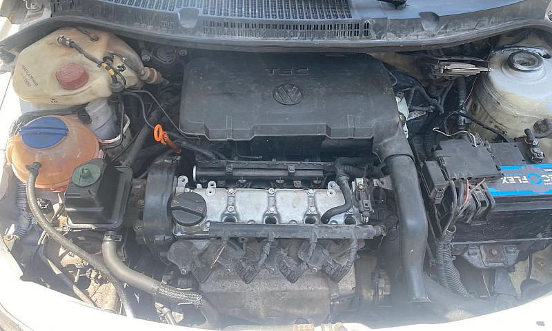 Volkswagen Voyage 1....