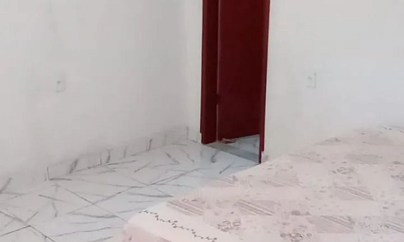 Casa Com Varanda Pró...