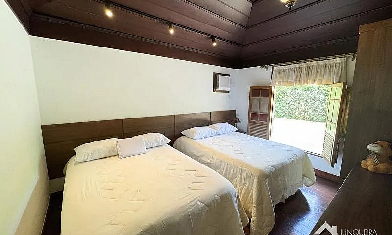 Casa Em Condomínio- ...