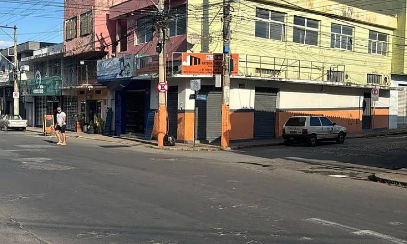 Alugo Loja De Esquin...
