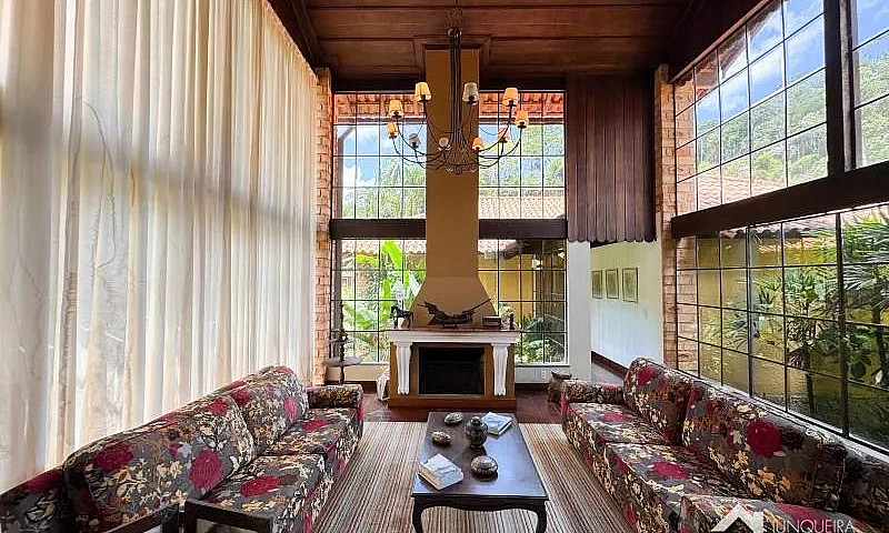 Casa Em Condomínio- ...