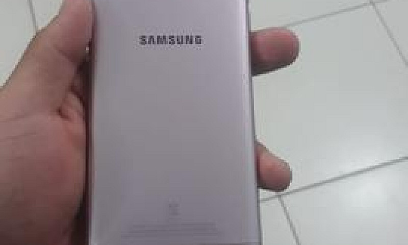 Vendo Celular J5 Pri...