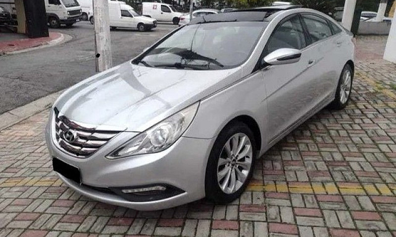 Hyundai Sonata - 201...