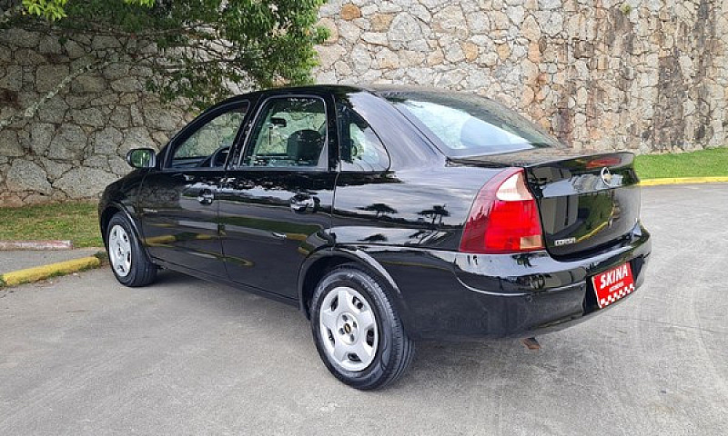 Corsa Sed. Premium 1...