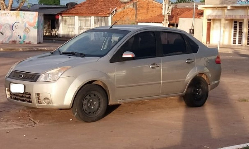 Fiesta Sedan 1.0 8V ...