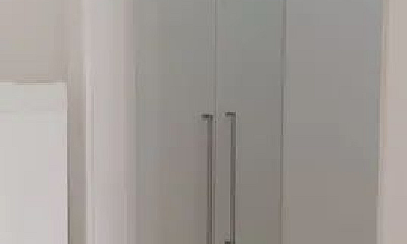 Ca- Alugo 1/4 Mobili...