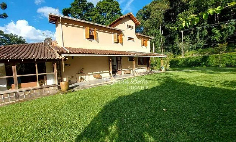 Casa De Condomínio P...
