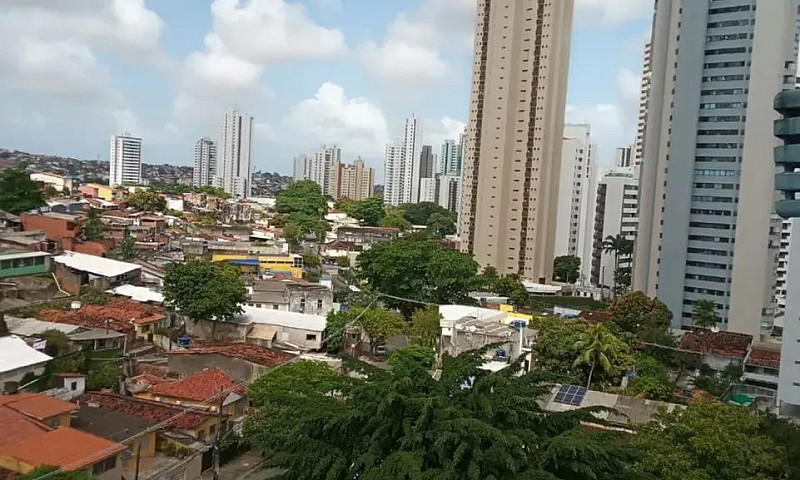 Flat A Venda Com 40 ...