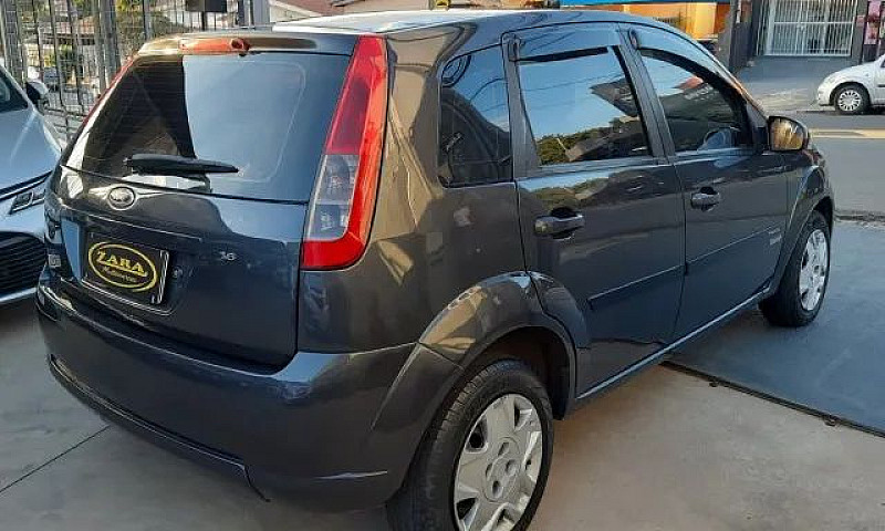 Ford Fiesta 1.6 8V F...