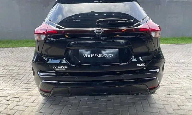 Nissan Kicks Play Ad...