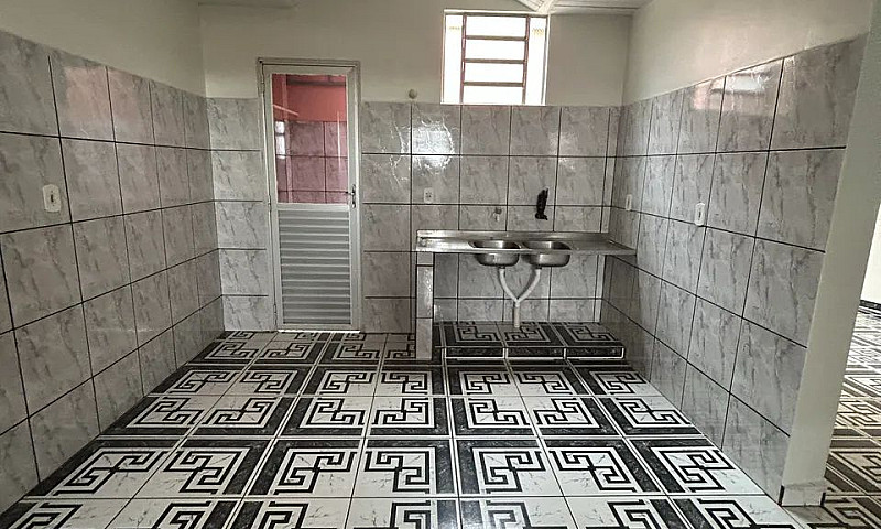 Aluga Se Apartamento...