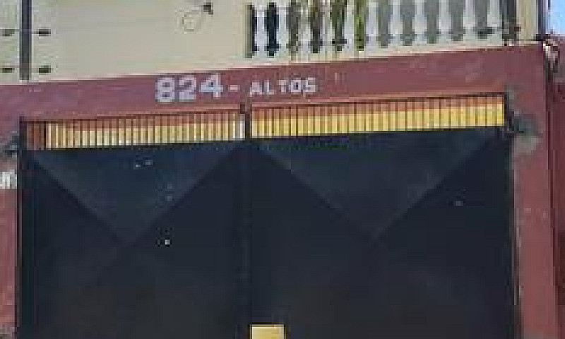 Casa De 2 Quartos...