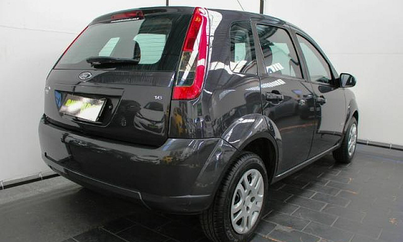 Ford Fiesta 1.6 Flex...