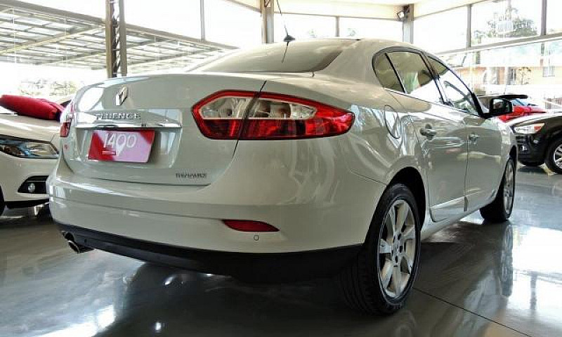 Renault Fluence 2.0 ...